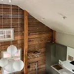 빌라 Elegant Lakeside House With Sauna & Jacuzzi Lohja