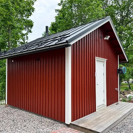 Elegant Lakeside House With Sauna & Jacuzzi Villa Lohja