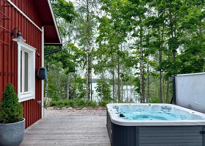 别墅 Elegant Lakeside House With Sauna & Jacuzzi Lohja