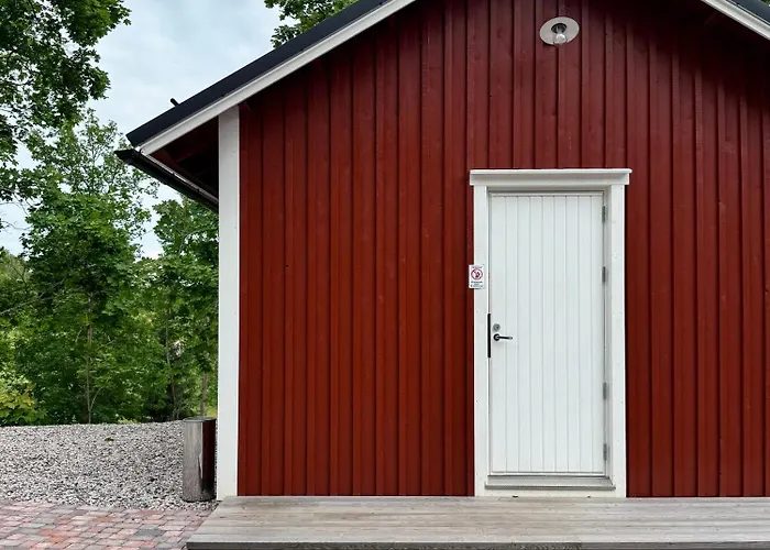 Elegant Lakeside House With Sauna & Jacuzzi Villa Lohja