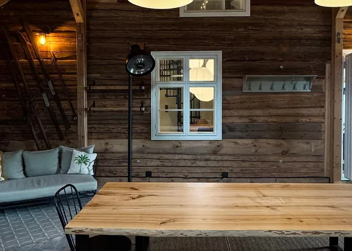 Villa Elegant Lakeside House With Sauna & Jacuzzi Lohja