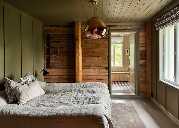 Villa Elegant Lakeside House With Sauna & Jacuzzi Lohja